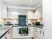 2 Bedroom Flat For Sale In Croydon, Surrey