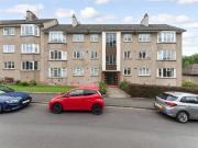 2 bedroom flat for sale in Dorchester Place, Kelvindale,...