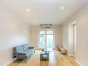 2 Bedroom Flat For Sale In Ealing Broadway, London