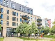 2 Bedroom Flat For Sale In East Acton, London