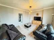 2 Bedroom Flat For Sale In East Thomson Street,...