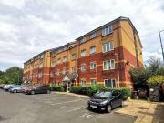 2 Bedroom Flat For Sale In Eccles New Road, Salford