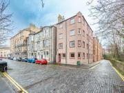 2 Bedroom Flat For Sale In Edinburgh