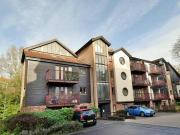 2 Bedroom Flat For Sale In Ferndown, Dorset
