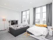 2 Bedroom Flat For Sale In Flat, Hillview Apartments,...