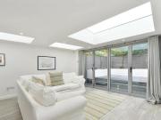 2 Bedroom Flat For Sale In Fulham