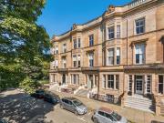 2 bedroom flat for sale in Garden Flat 5 Park Gardens,...