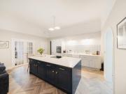 2 bedroom flat for sale in Gloucester Row, Bristol, BS8