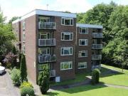 2 bedroom flat for sale in Godalming Surrey GU7