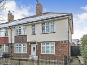 2 bedroom flat for sale in Godley Road London SW18