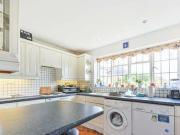 2 Bedroom Flat For Sale In Guildford