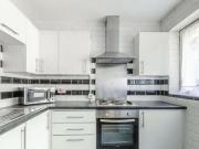 2 Bedroom Flat For Sale In Hyde Park Estate, London