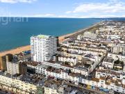 2 bedroom flat for sale in Kings Road, Brighton, East...