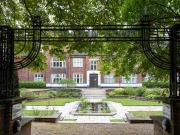 2 Bedroom Flat For Sale In Lawrie Park Road