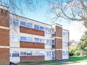 2 bedroom flat for sale in Linden Road, Bedford,...