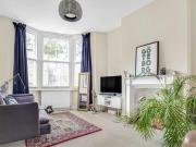 2 Bedroom Flat For Sale In London