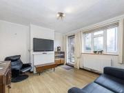 2 Bedroom Flat For Sale In London