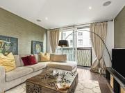 2 Bedroom Flat For Sale In London
