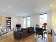 2 Bedroom Flat For Sale In London