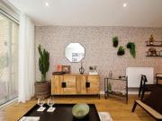 2 Bedroom Flat For Sale In London