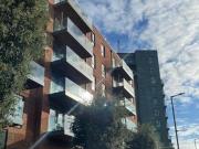 2 Bedroom Flat For Sale In London