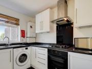 2 Bedroom Flat For Sale In London