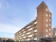 2 Bedroom Flat For Sale In London