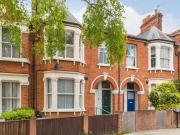 2 Bedroom Flat For Sale In London