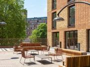 2 Bedroom Flat For Sale In London