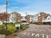 2 Bedroom Flat For Sale In Lyme Regis