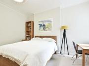 2 Bedroom Flat For Sale In Maida Vale, London