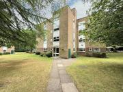 2 bedroom flat for sale in Mallards Reach, Solihull, B92