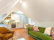 2 Bedroom Flat For Sale In Marlow