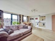 2 bedroom flat for sale in McKenzie Court, Maidstone,...
