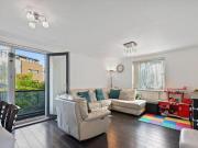 2 Bedroom Flat For Sale In Mill Hill, London