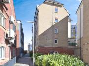 2 bedroom flat for sale in Narrow Lane, Northampton, NN1