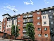 2 Bedroom Flat For Sale In New North Road, Exeter