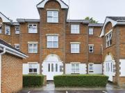 2 Bedroom Flat For Sale In Norn Hill, Basingstoke