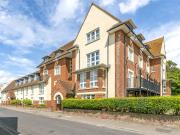 2 bedroom flat for sale in Park Road, Worthing, West...