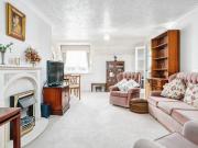 2 Bedroom Flat For Sale In Potters Bar