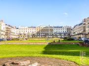 2 bedroom flat for sale in Regency Square, BN1