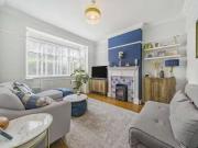 2 bedroom flat for sale in Rothesay Avenue, Wimbledon Chase