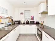 2 Bedroom Flat For Sale In Russells Crescent, Horley,...
