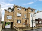 2 Bedroom Flat For Sale In Ryde, Isle Of Wight