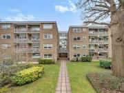 2 Bedroom Flat For Sale In Shortlands, Bromley