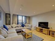 2 bedroom flat for sale in Sir Nigel Gresley The Engine...