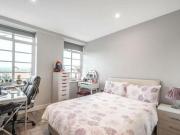 2 Bedroom Flat For Sale In South Hampstead, London