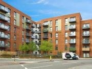 2 Bedroom Flat For Sale In Southampton, Hampshire