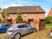 2 Bedroom Flat For Sale In Southampton, Hampshire