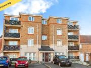 2 Bedroom Flat For Sale In Southend on sea, Essex